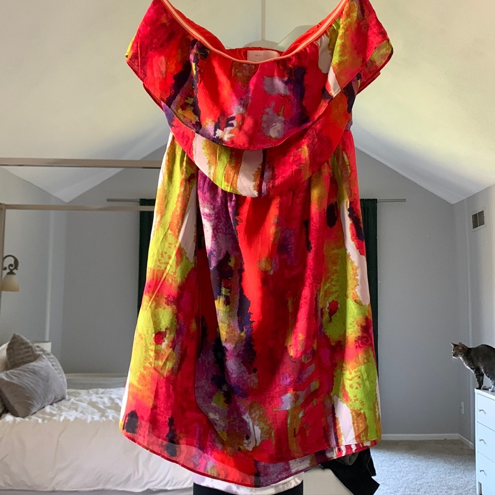 Strapless dress